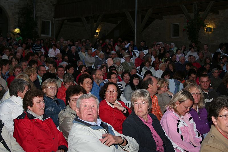 Open-Air Musical-Revue